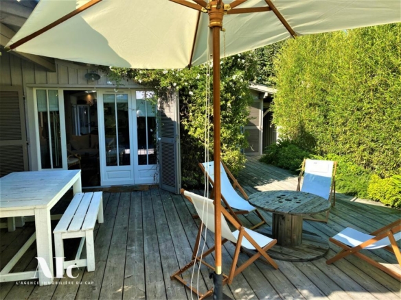 Villa bois marché Ferret