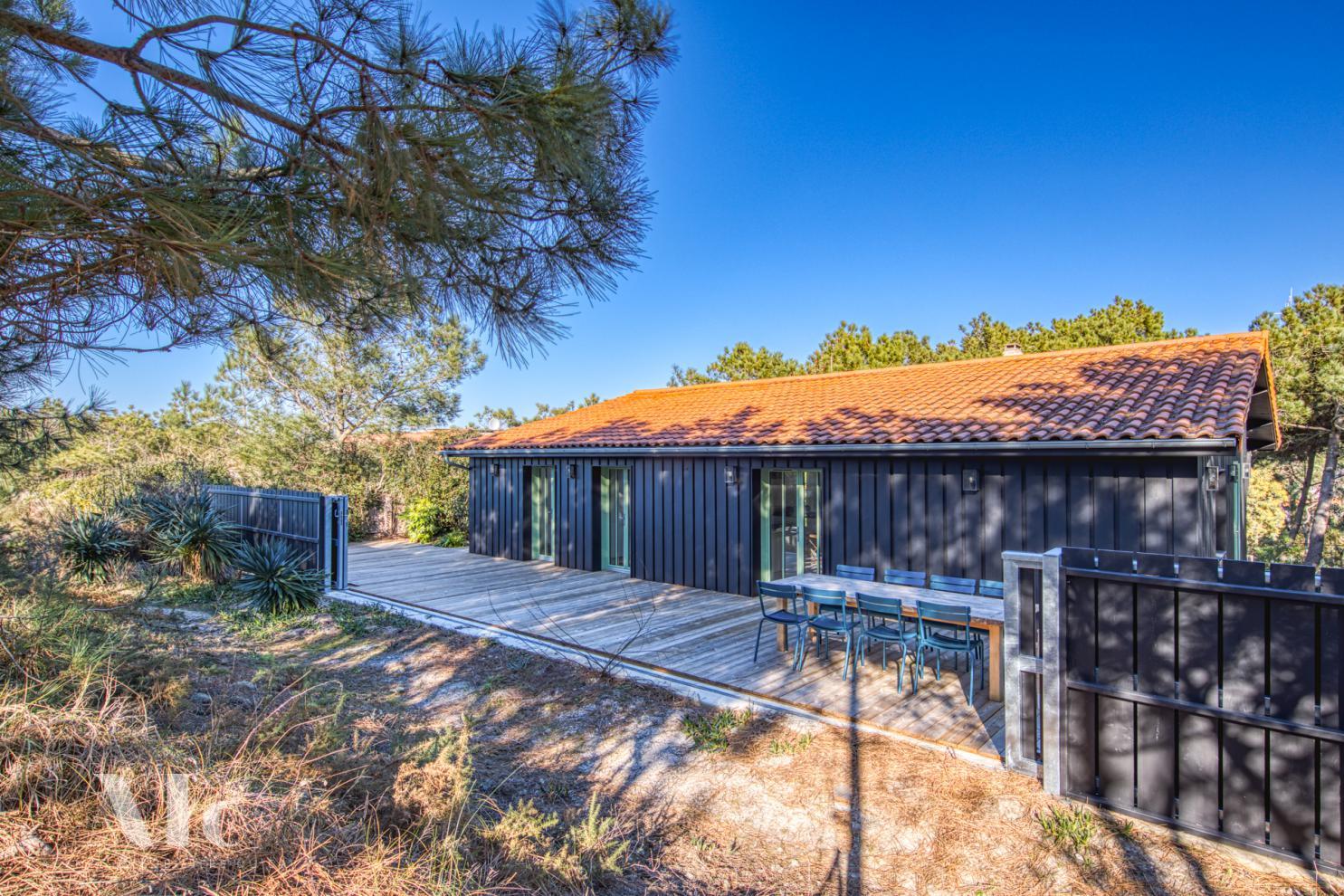 GFOU4210_6 1920 Q90 72ppp