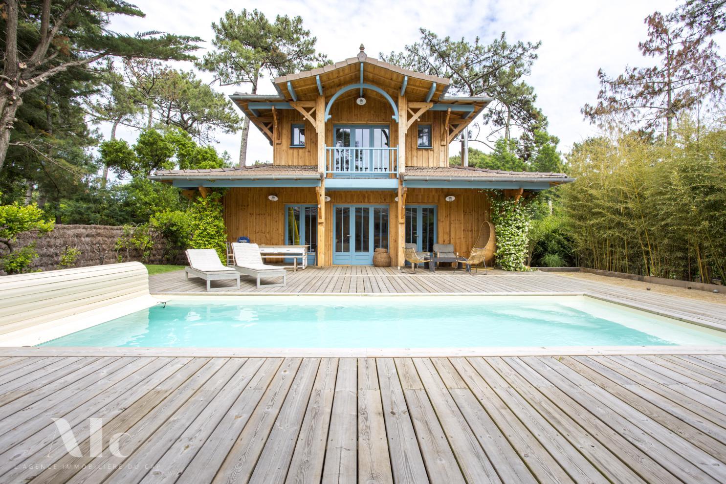 photo-48746331-140 Cap Ferret vaste villa bois en location