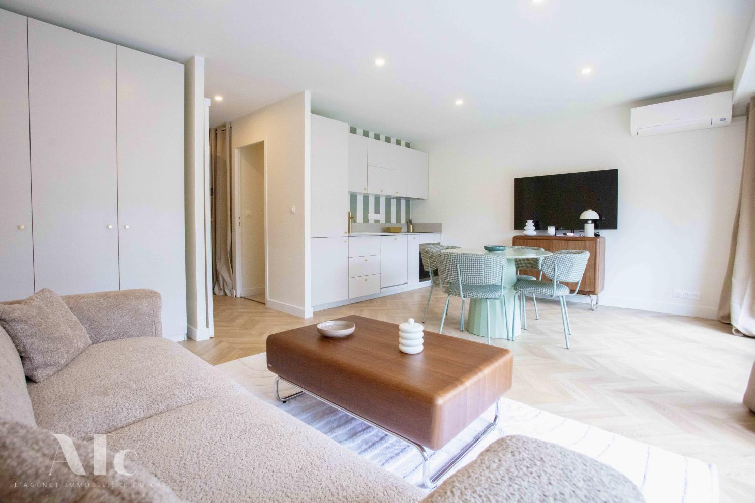 9F20C250-9F89-4896-A1BA-0BA413BF93CE_1_201_a